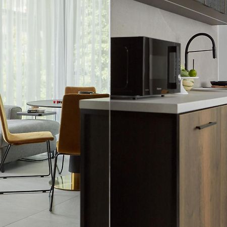 Villa Glamour Apartamenty In ユラタ エクステリア 写真