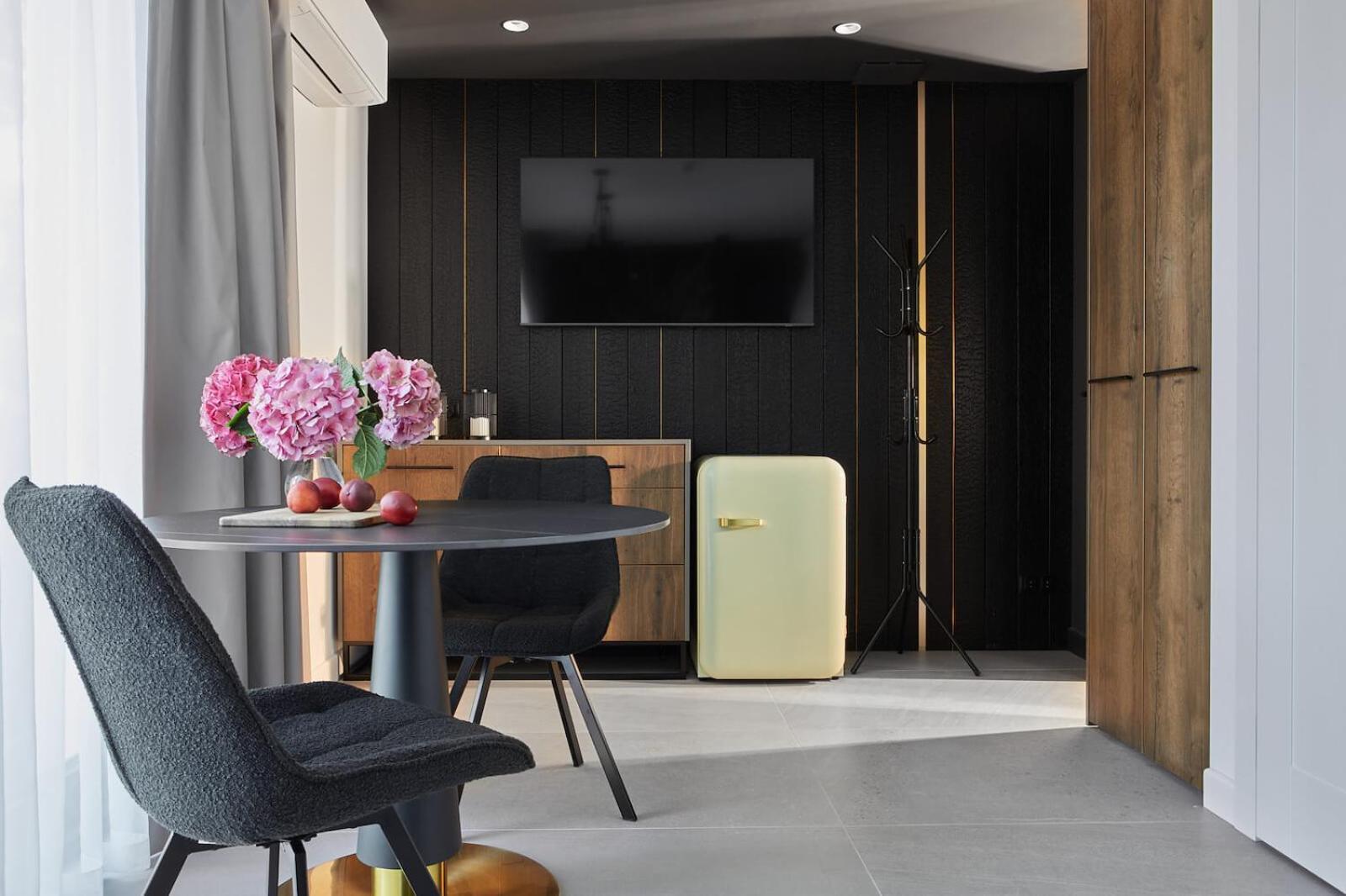 Villa Glamour Apartamenty In ユラタ エクステリア 写真